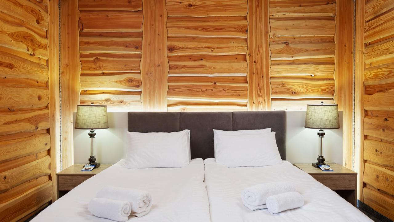 Svoi Hotel Poljanicja Kültér fotó