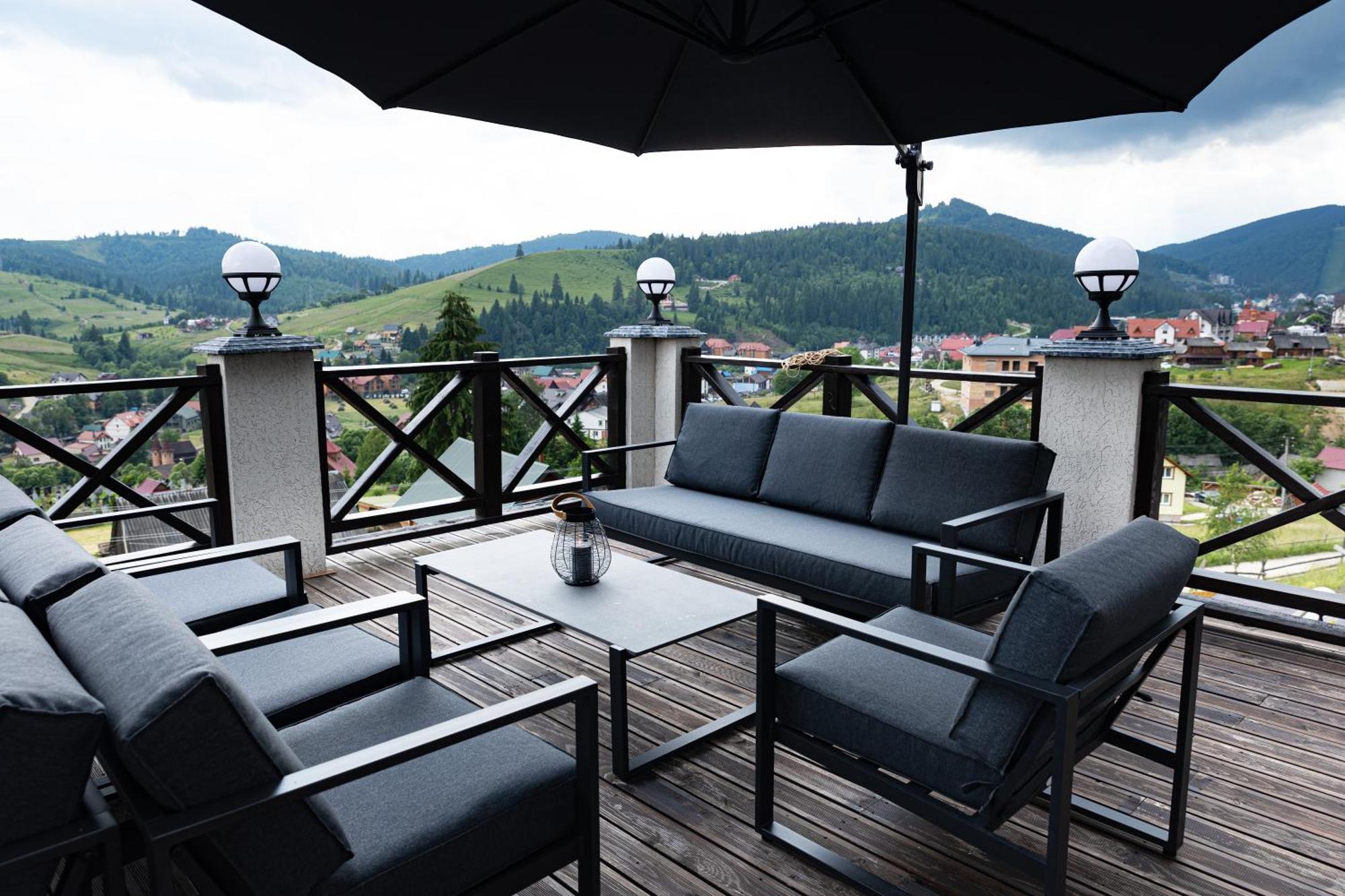 Svoi Hotel Poljanicja Kültér fotó