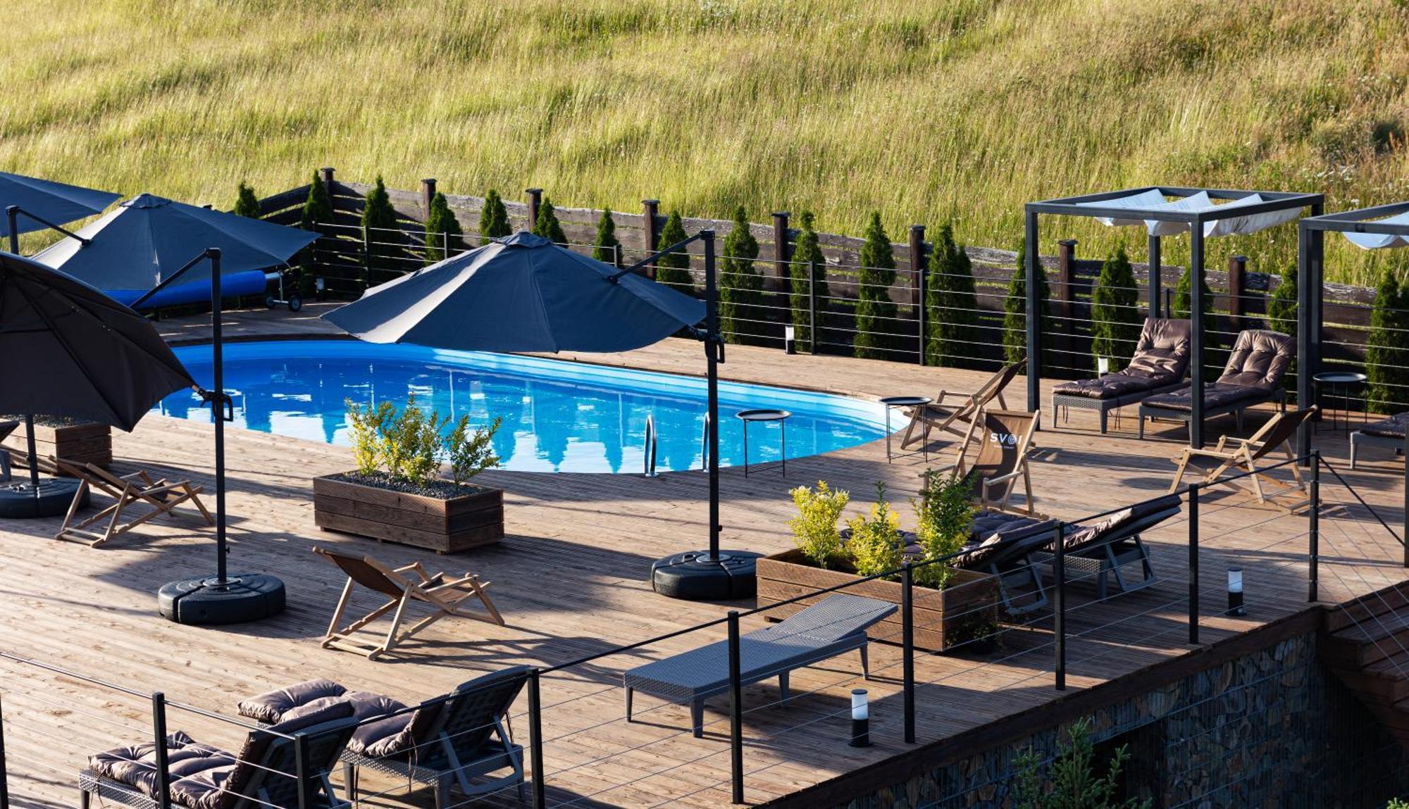 Svoi Hotel Poljanicja Kültér fotó